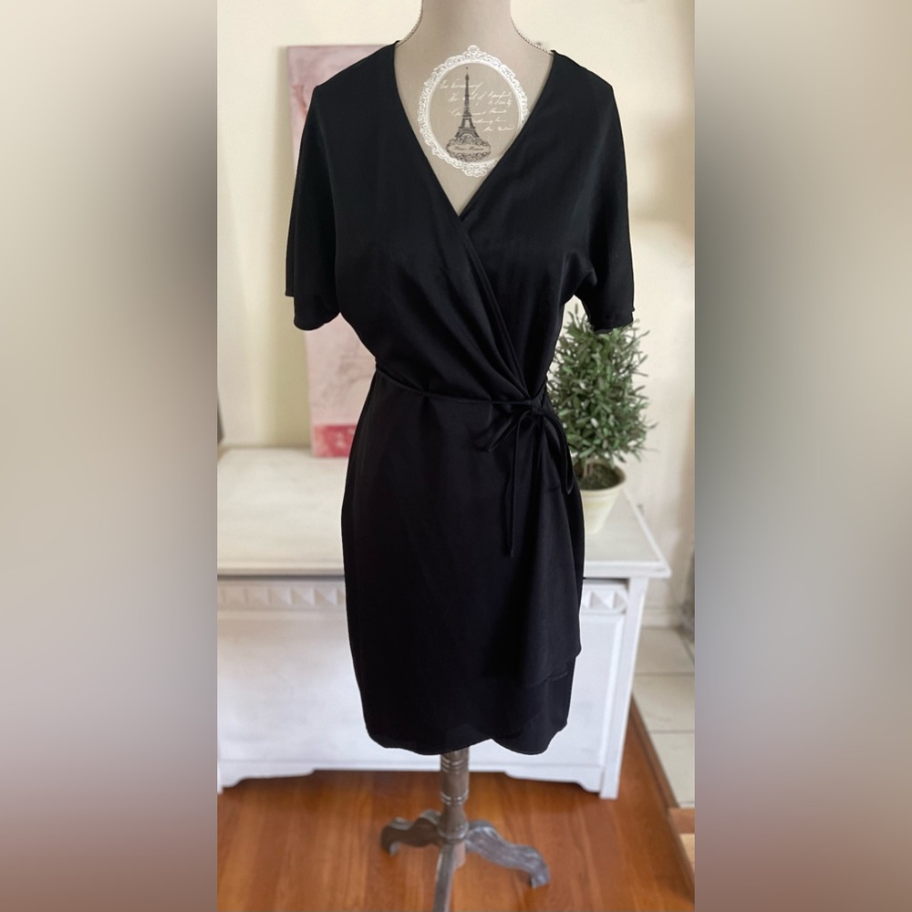 Artizia Babaton Black Wrap Midi Dress